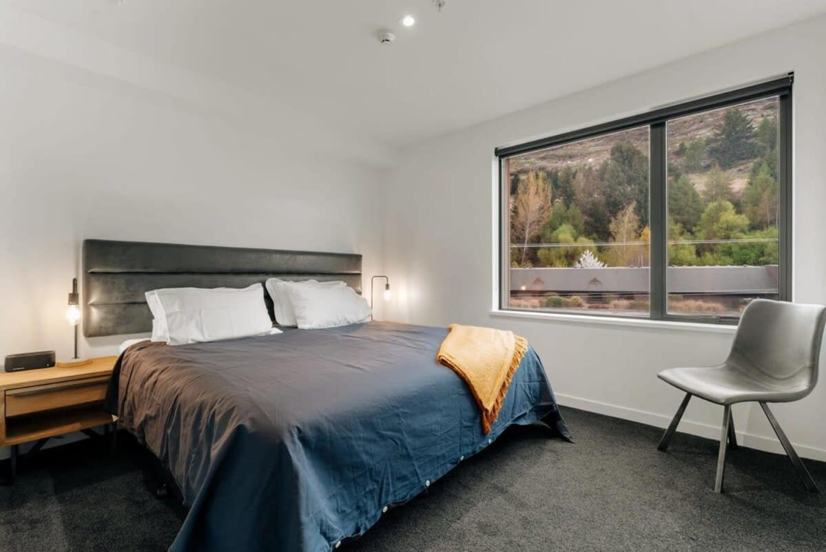 Coronet Base At La Residence Du Parc Queenstown Bagian luar foto