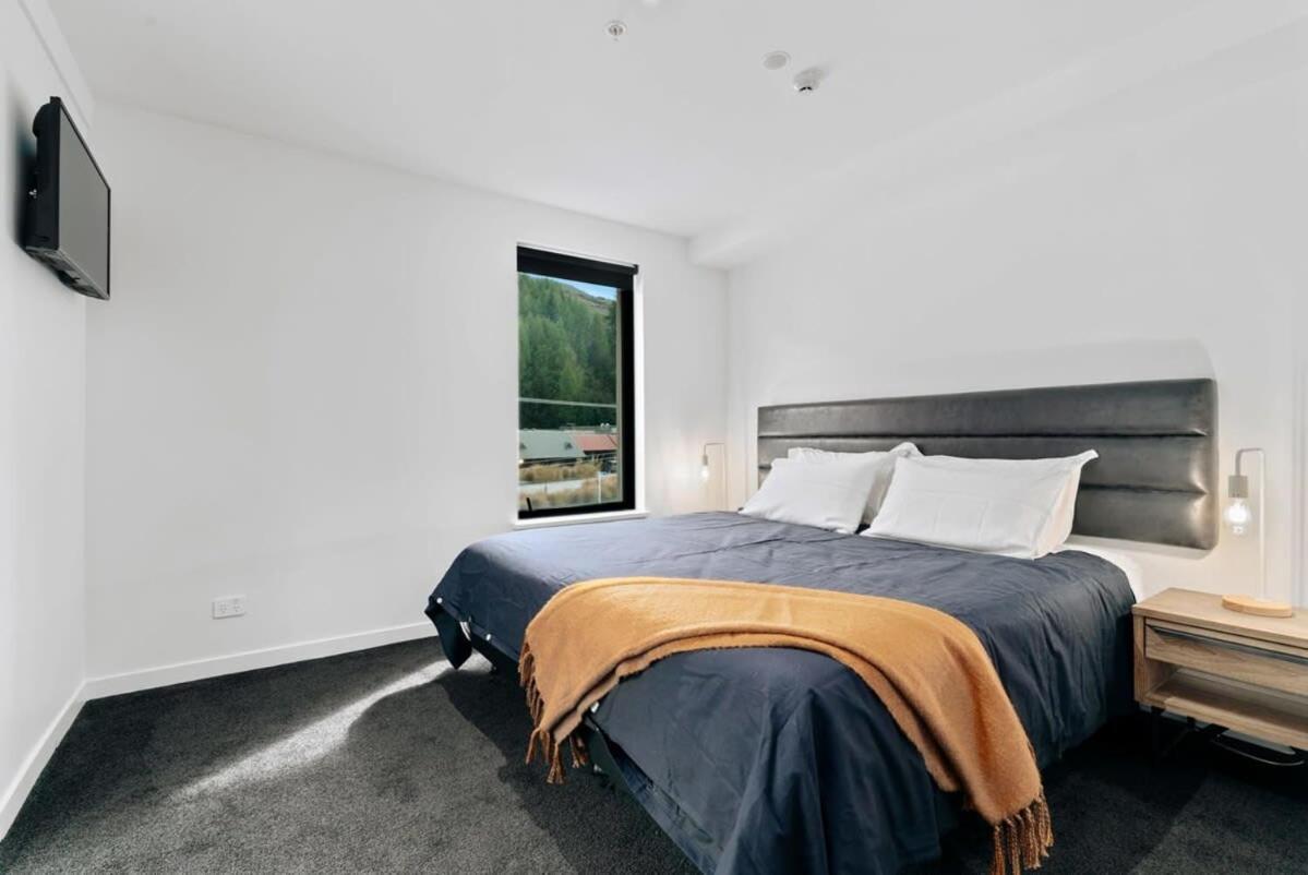 Coronet Base At La Residence Du Parc Queenstown Bagian luar foto